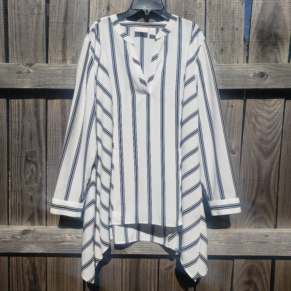 Chico's Size 2 Women's Top